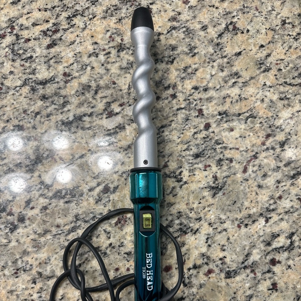Bed Head - Curlipops 1'' Tourmaline + Ceramic Spiral Curling Wand
